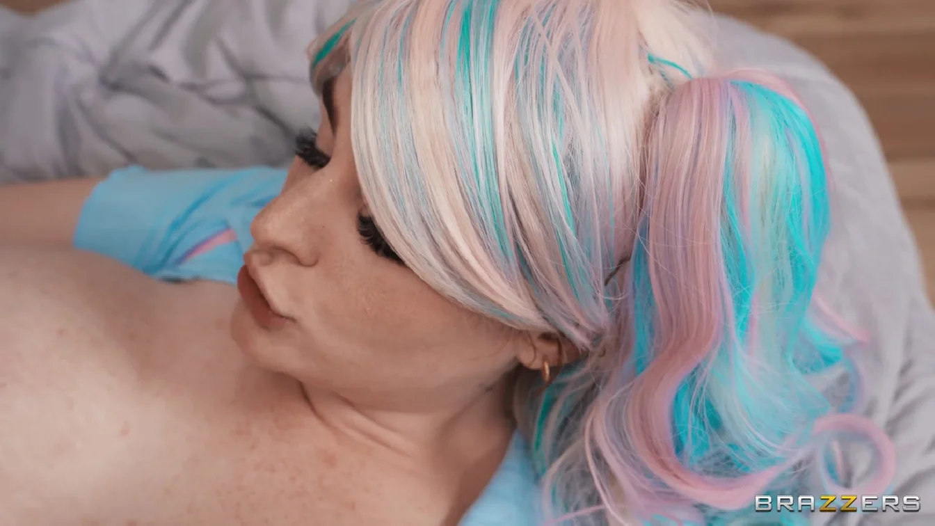 Abigaiil Morris Sneaky Roomie Cosplay Swaperoo XXX